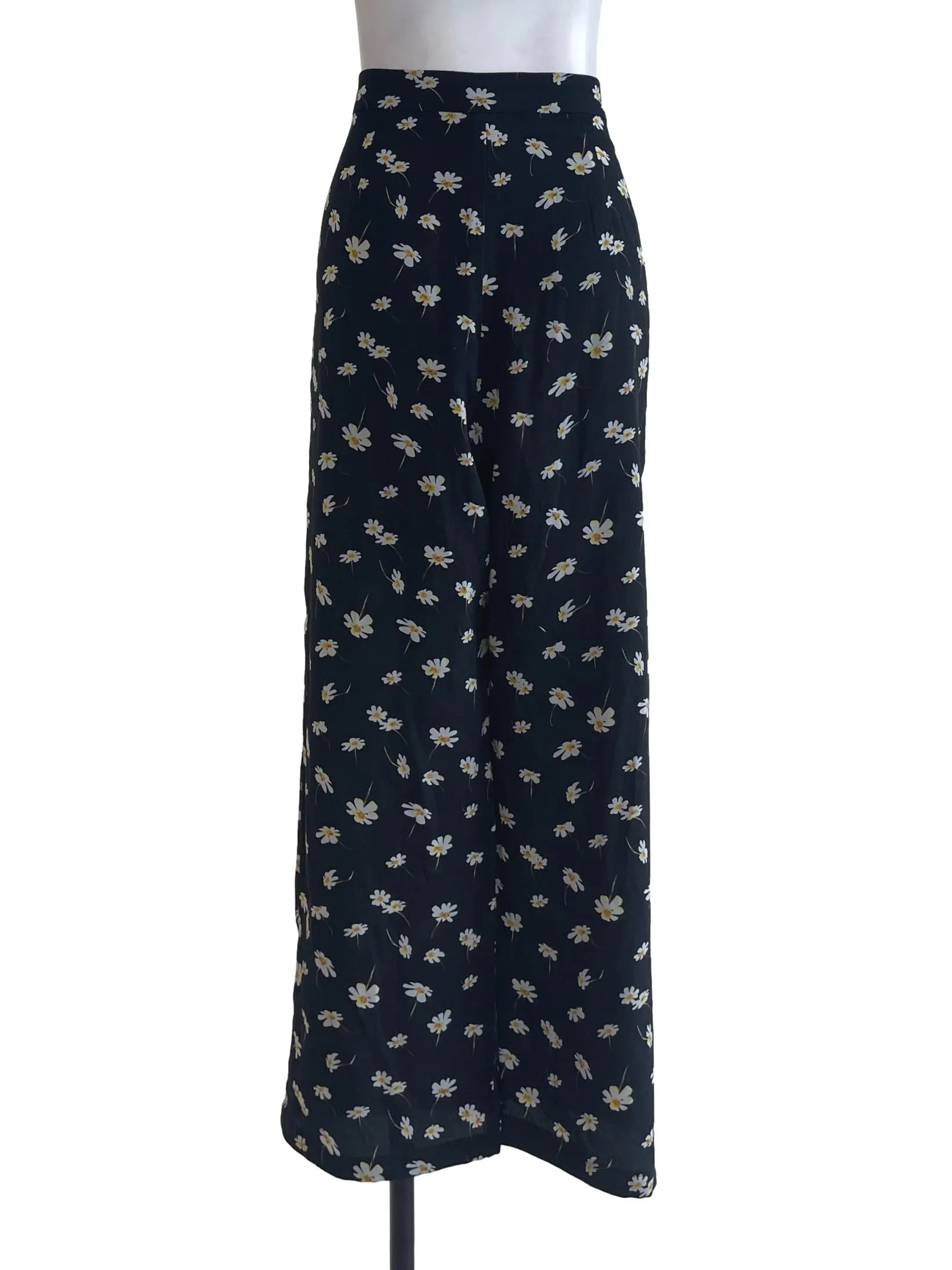 Black Floral Cute Pants