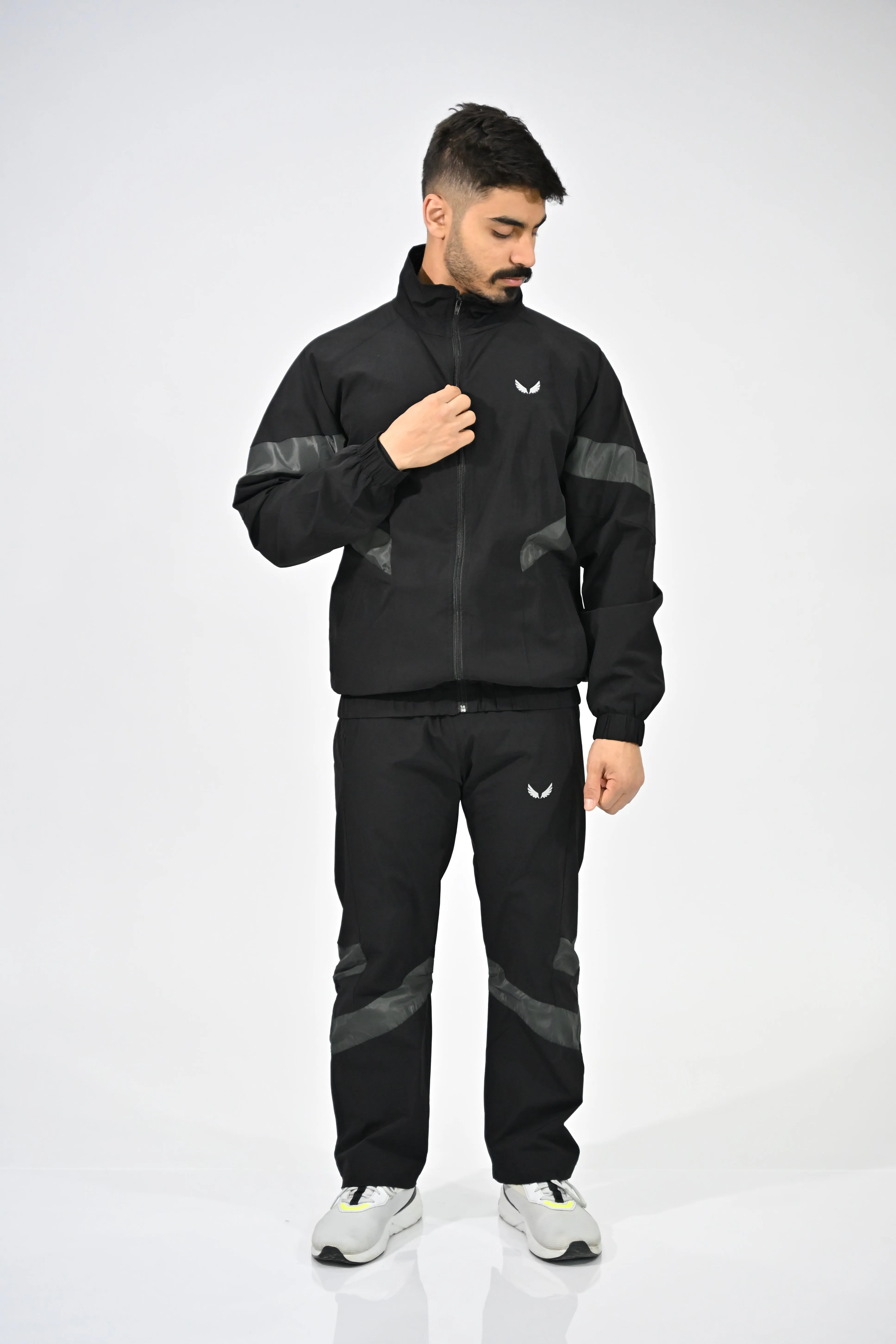 BLACKOUT TRACK (TOP)