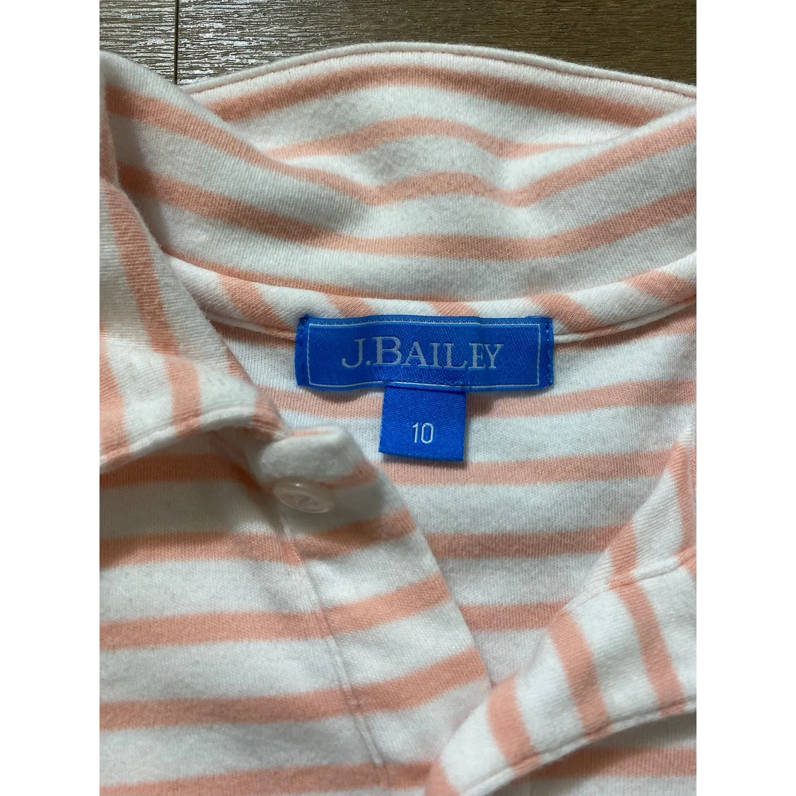 Boy's Bundle of 4 Shirts, Shorts and Pants Sz 10