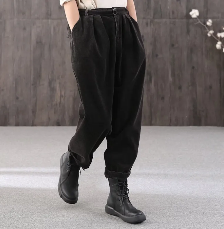 Claire - Lässige lockere Cordhose