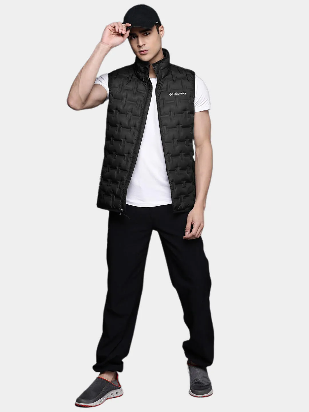 Columbia Men Black Delta Ridge Down Vest