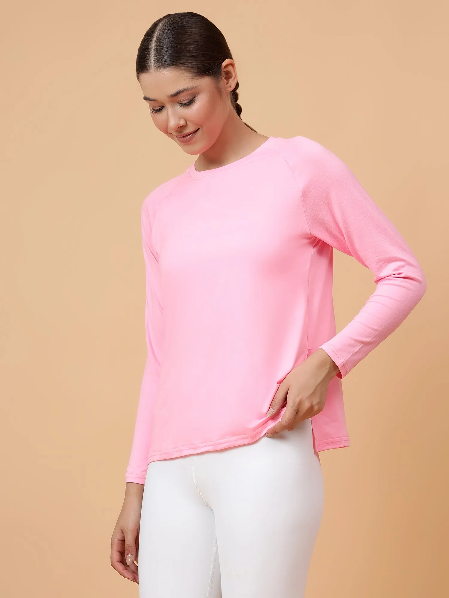 Fitkin Women Neon Pink Long-sleeved Side Slit Tshirt