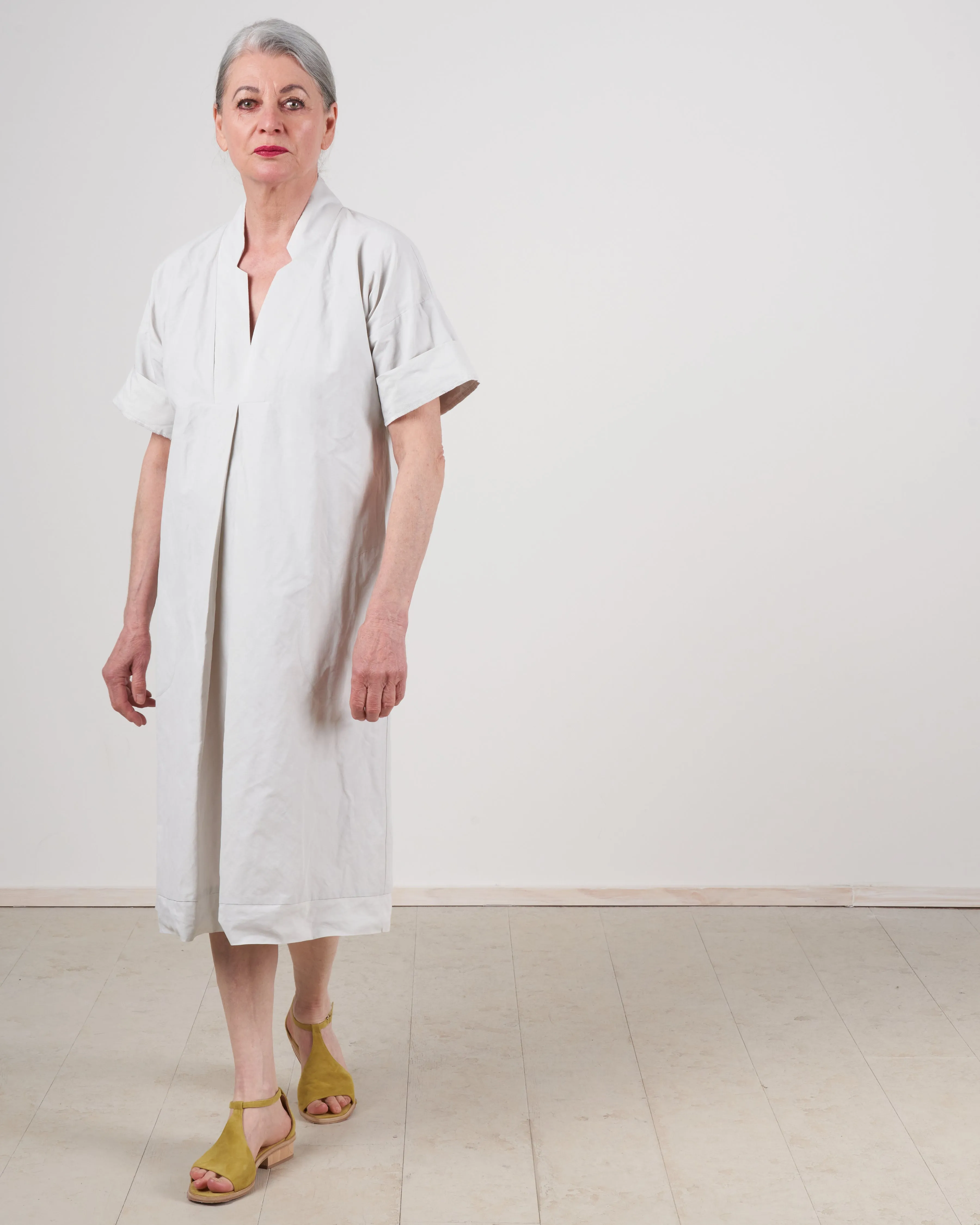inox notch placket dress - stone