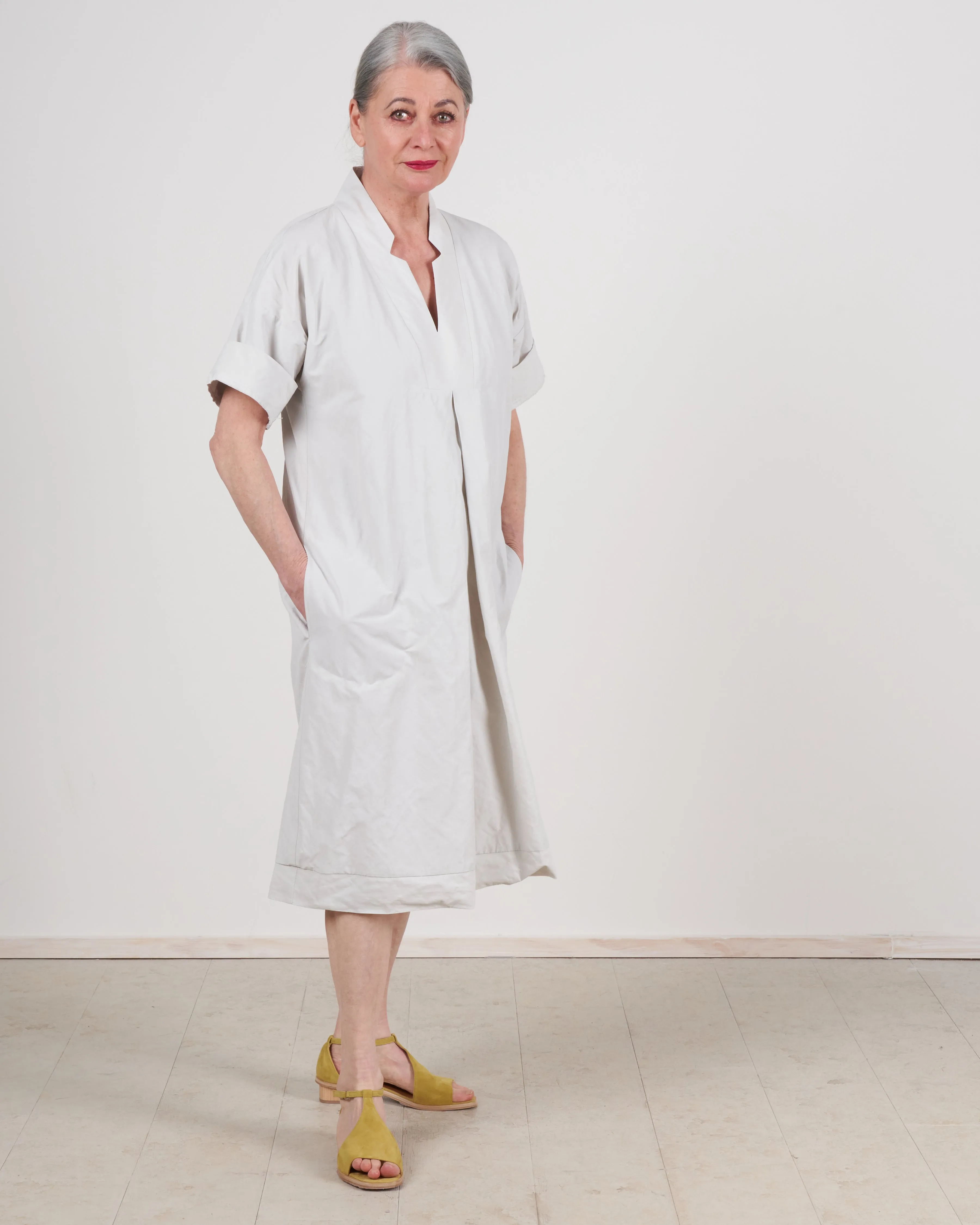 inox notch placket dress - stone
