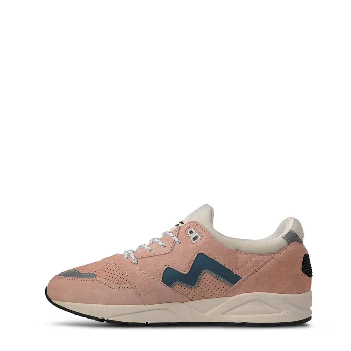 Karhu Women's Aria 95 Trainer Cameo Rose / Blue Mirage