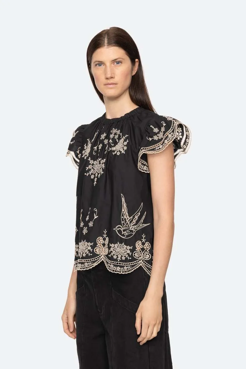 KINGSLEY EMBROIDERY FLUTTER SLV TOP