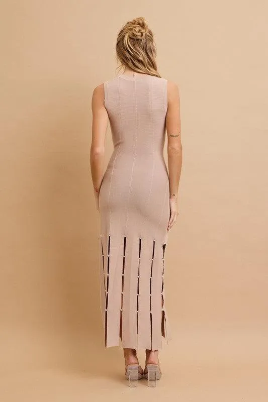 PEARL DETAIL MAXI SLIT DETAIL DRESS