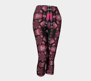 Pink Paisley Pattern Capri Leggings