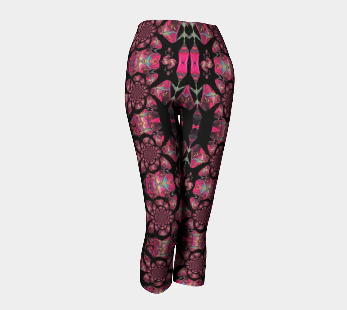 Pink Paisley Pattern Capri Leggings