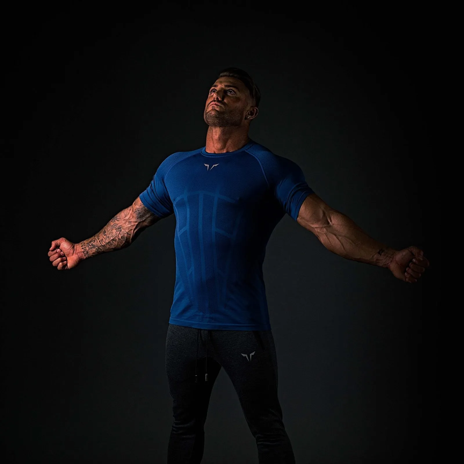 Seamless Spyder Tee - Cobalt Blue in Half Sleeves
