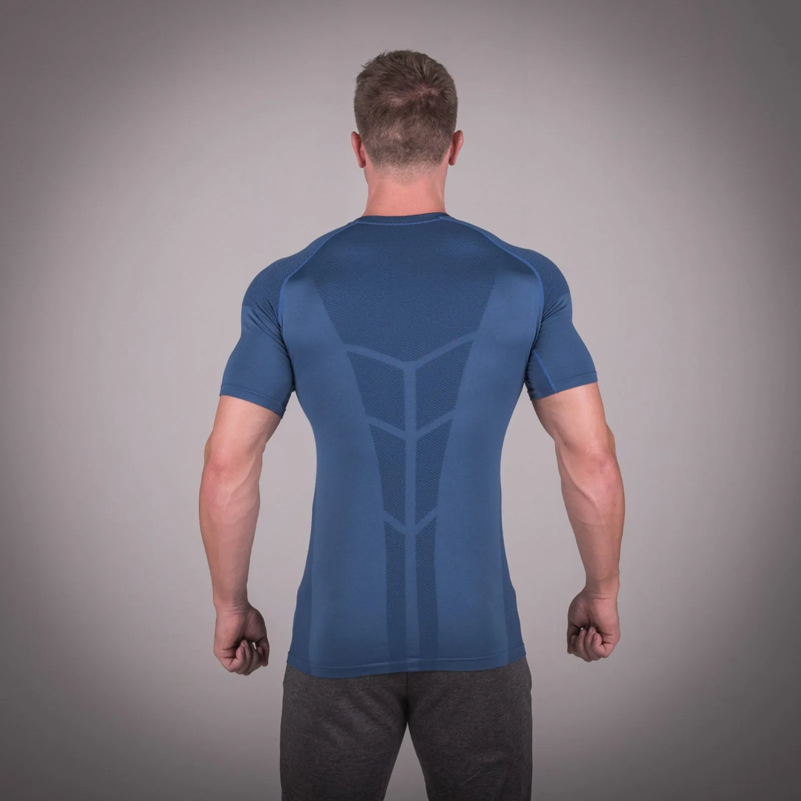 Seamless Spyder Tee - Cobalt Blue in Half Sleeves