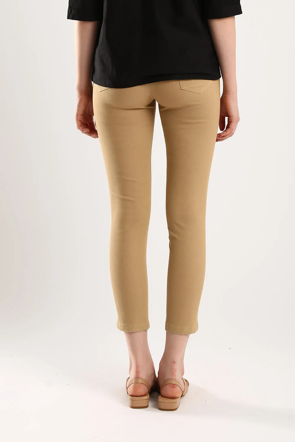 Simple Spirit Stretchable Cotton Pants in Khakis