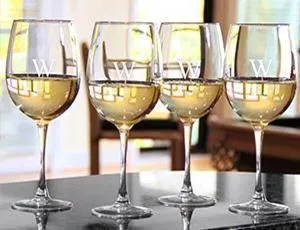 Strahl Engraved Acrylic Wine Glass