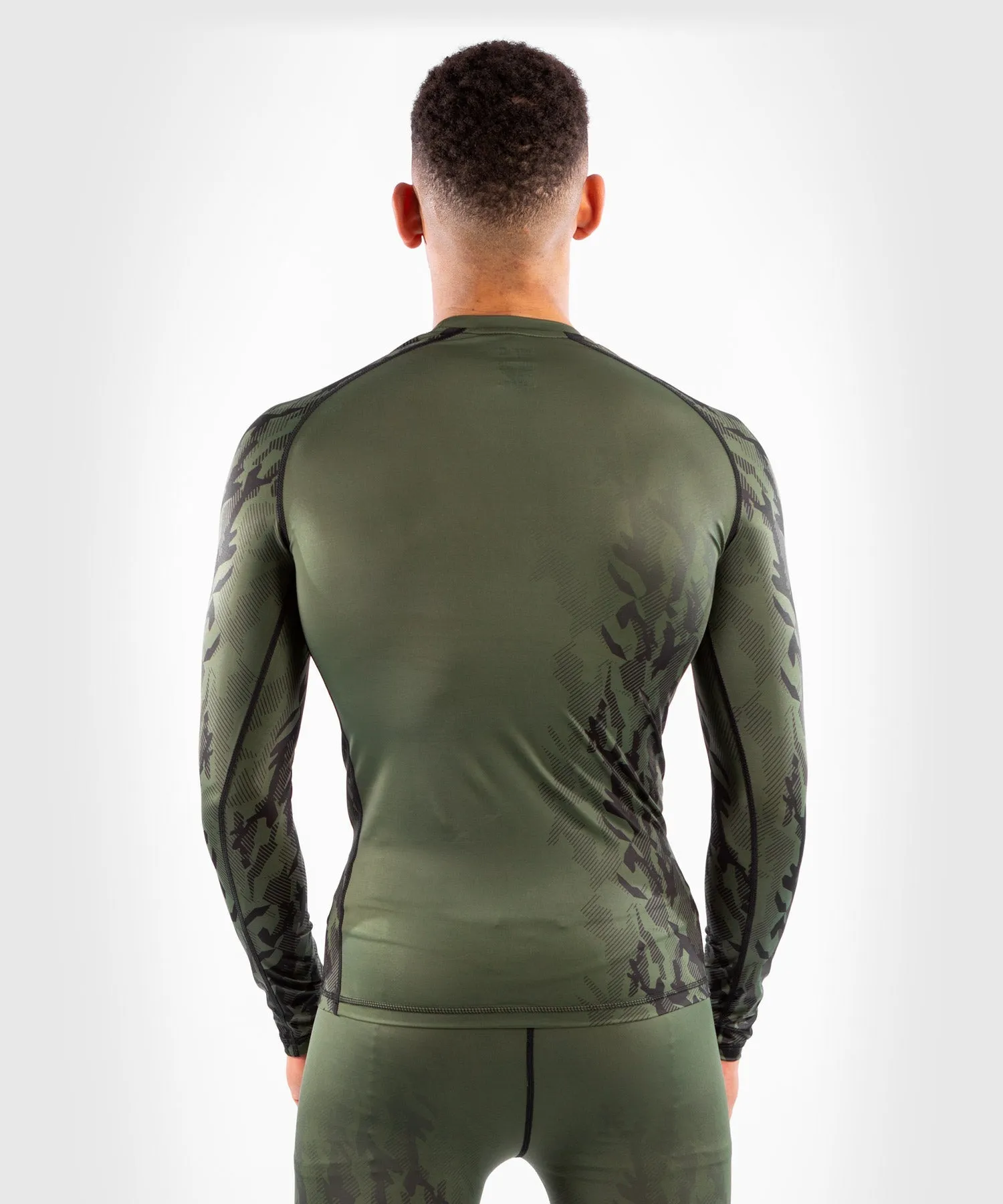 T-shirt de Compression Manches Longues Homme UFC Venum Authentic Fight Week - Kaki