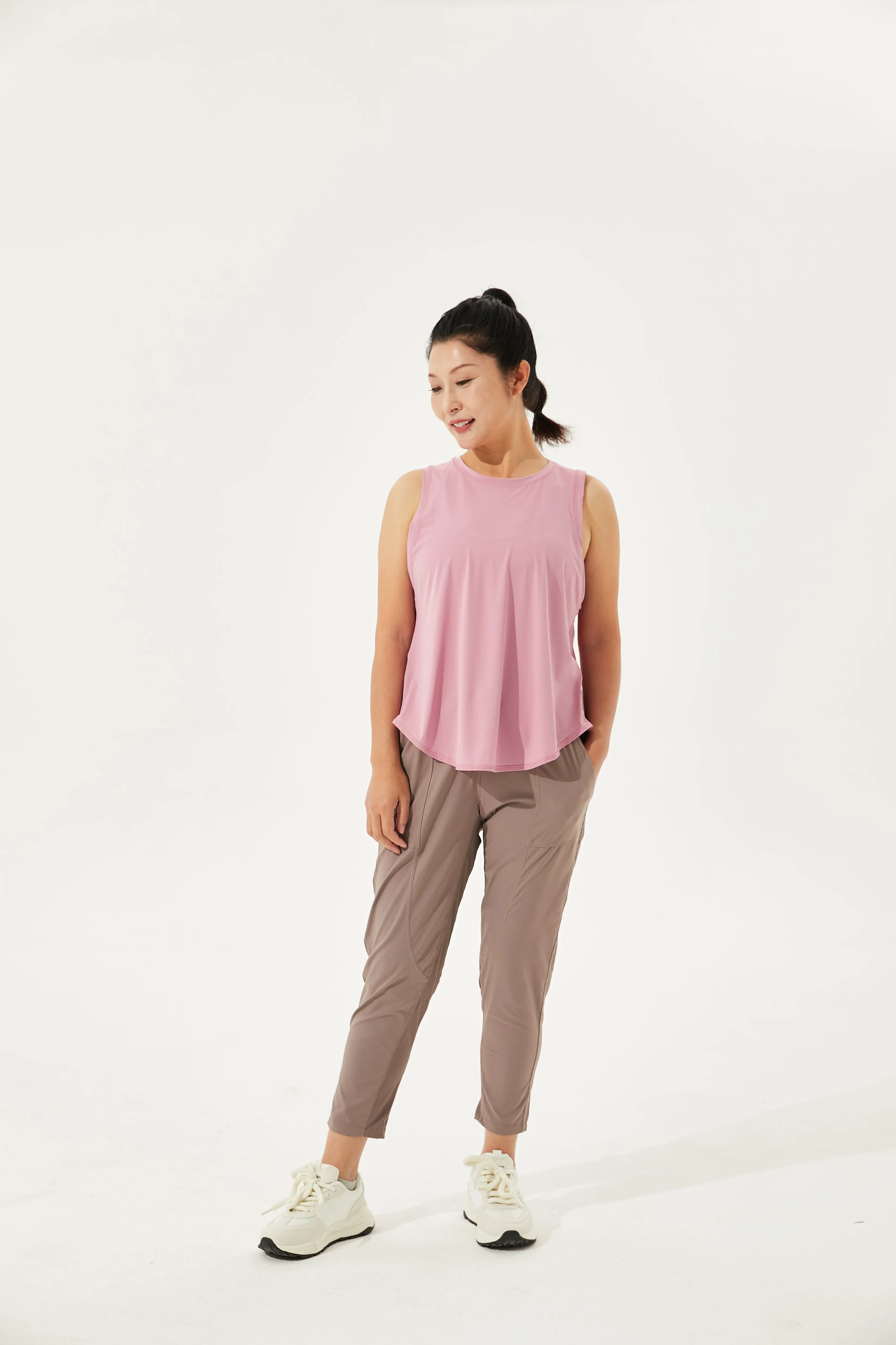 Tangs Display - Cooling Plush Top
