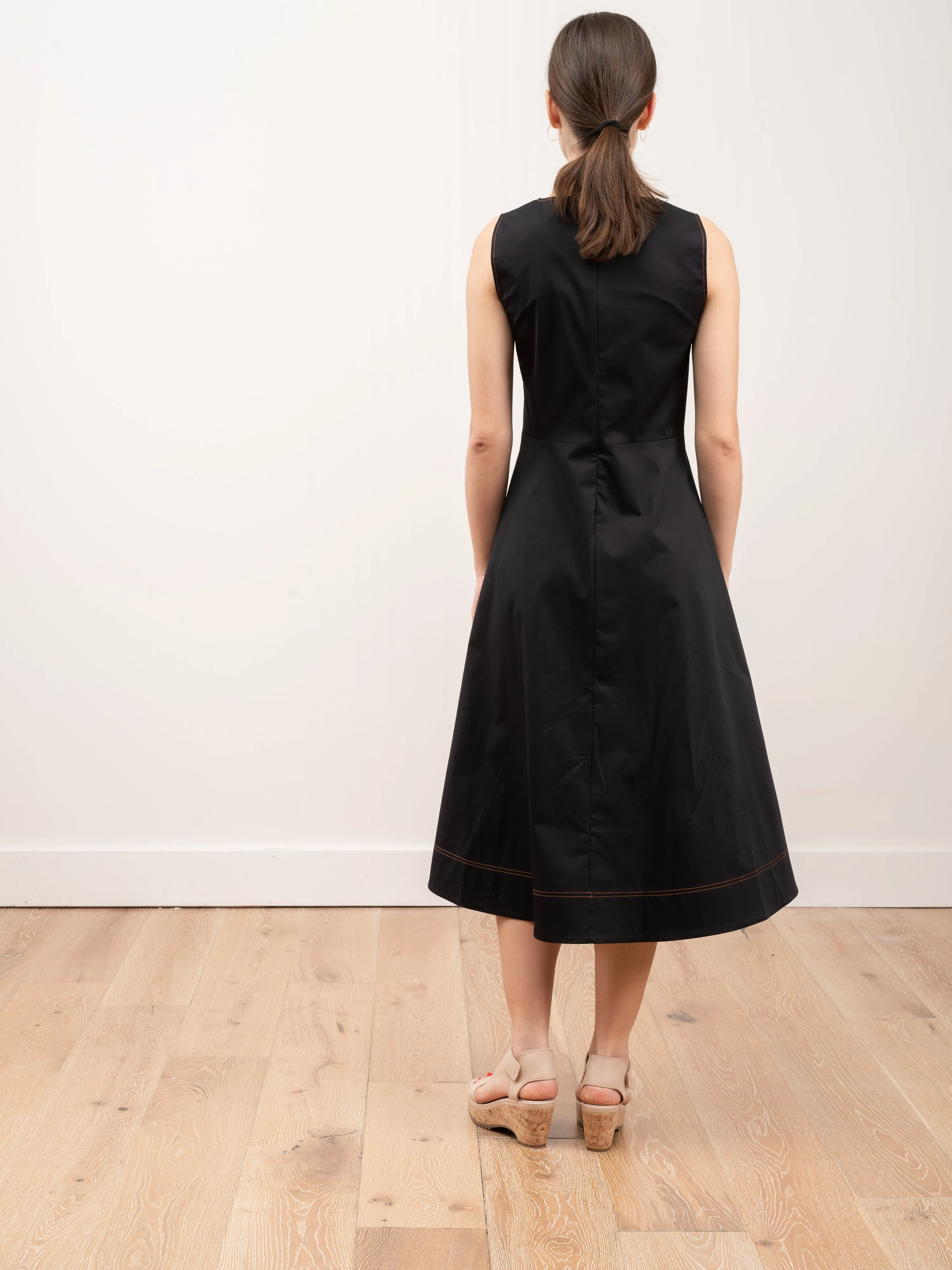 topstitch sleeveless dress - black