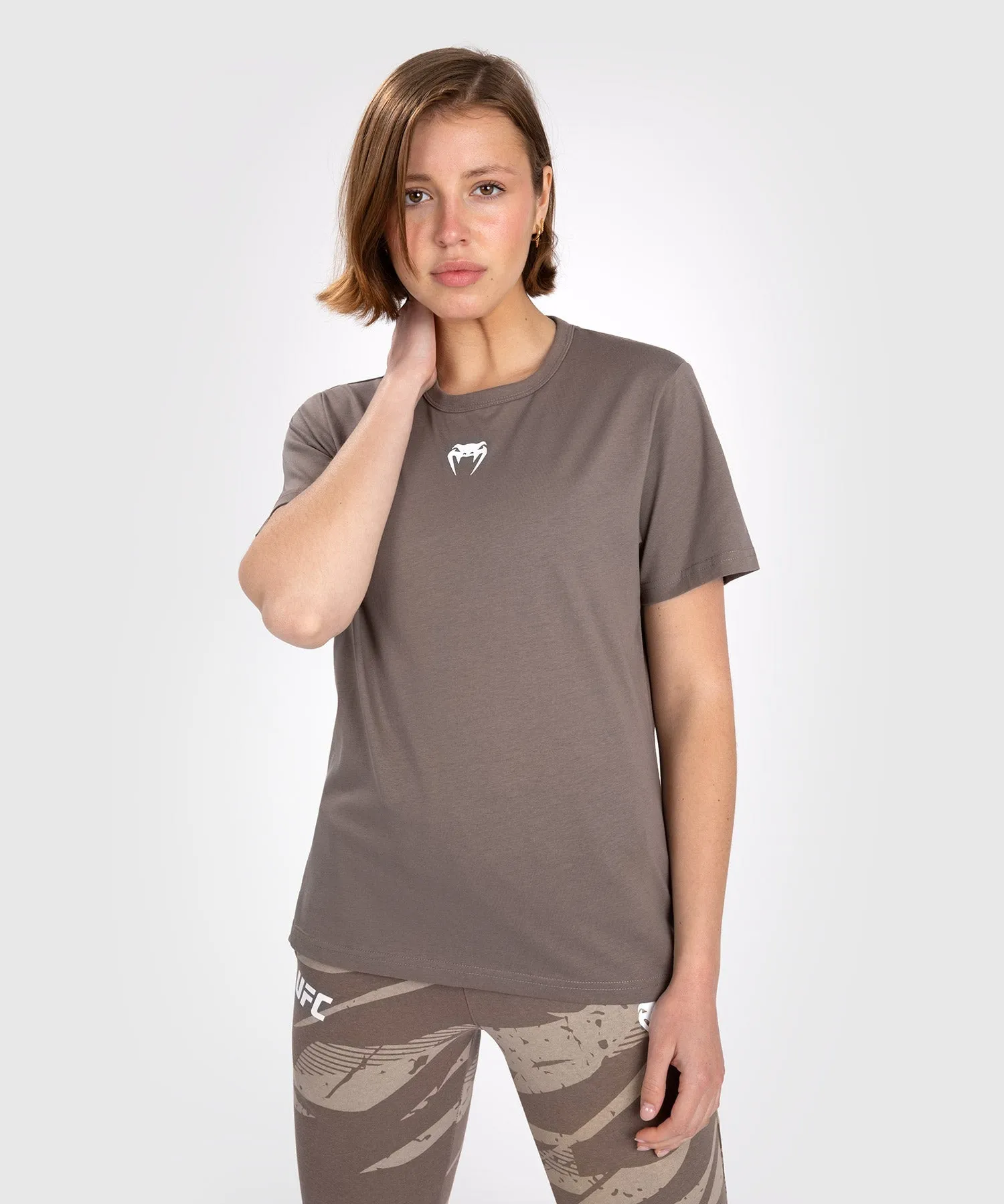 UFC Adrenaline by Venum Fight Week Frauen Kurzarm-Baumwoll-T-Shirt - Bronze