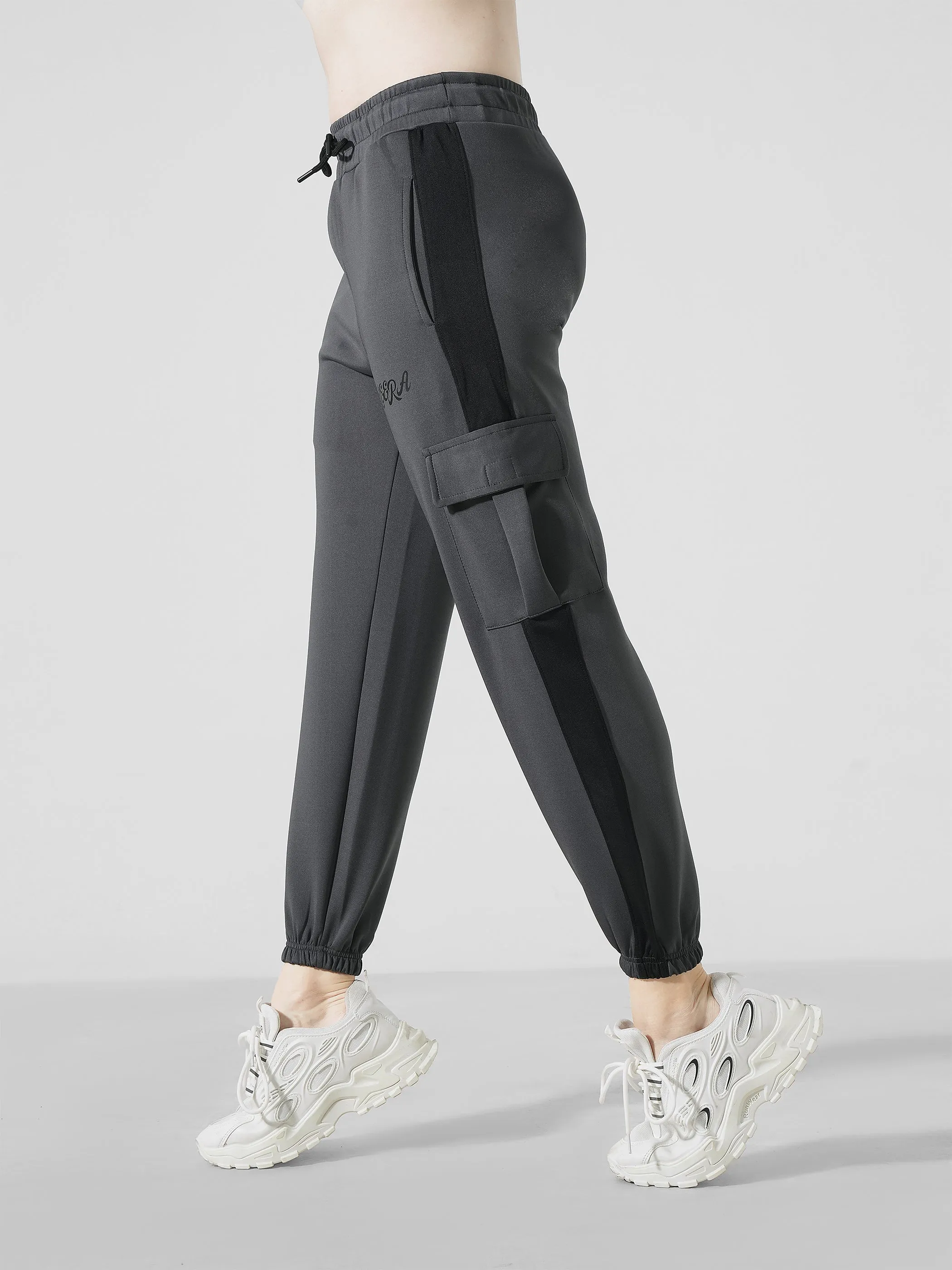 voyager Tracksuit in grey (3 items)