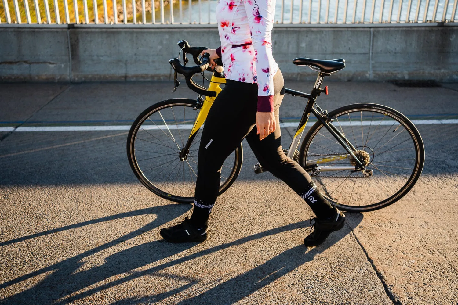 Women's Padded Cycling Pants - Water Resistant & Breathable
